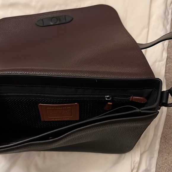 Coach Gotham Messenger 34 briefcase - Picture 4 of 5